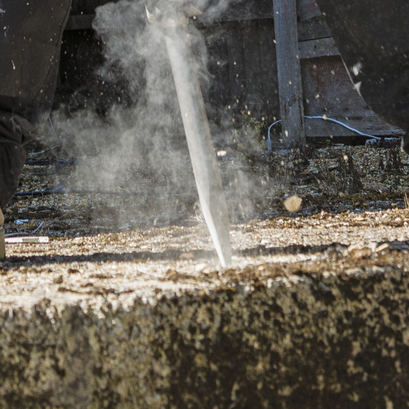 22.5kg T-Breaker 2100W Demolition Hammer 230V – Heavy Duty Breaking Power