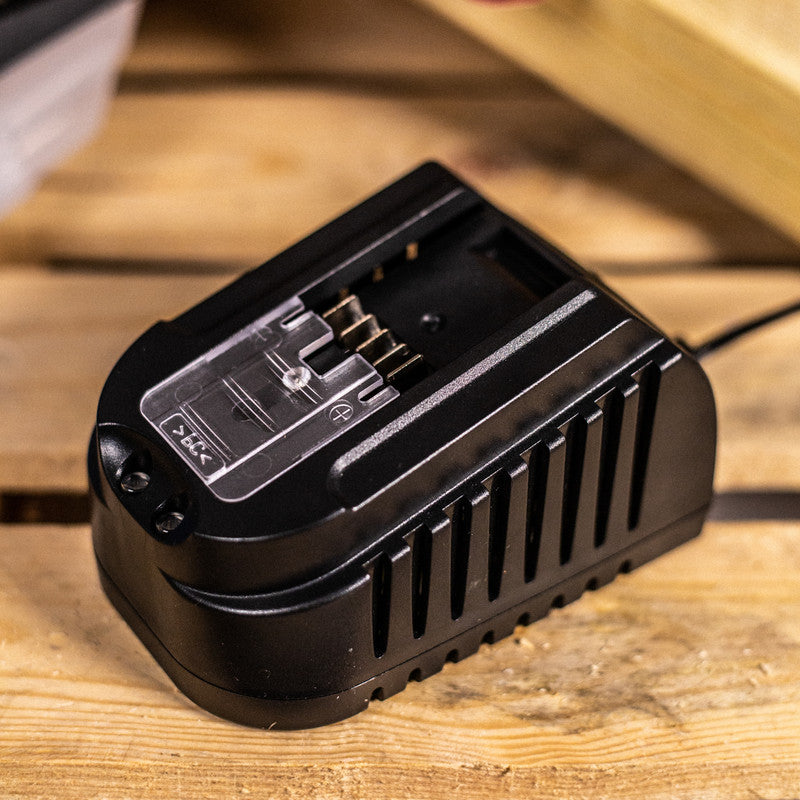 D20 20V Cordless Detail Sander – Precision Sanding with 2.0Ah Battery