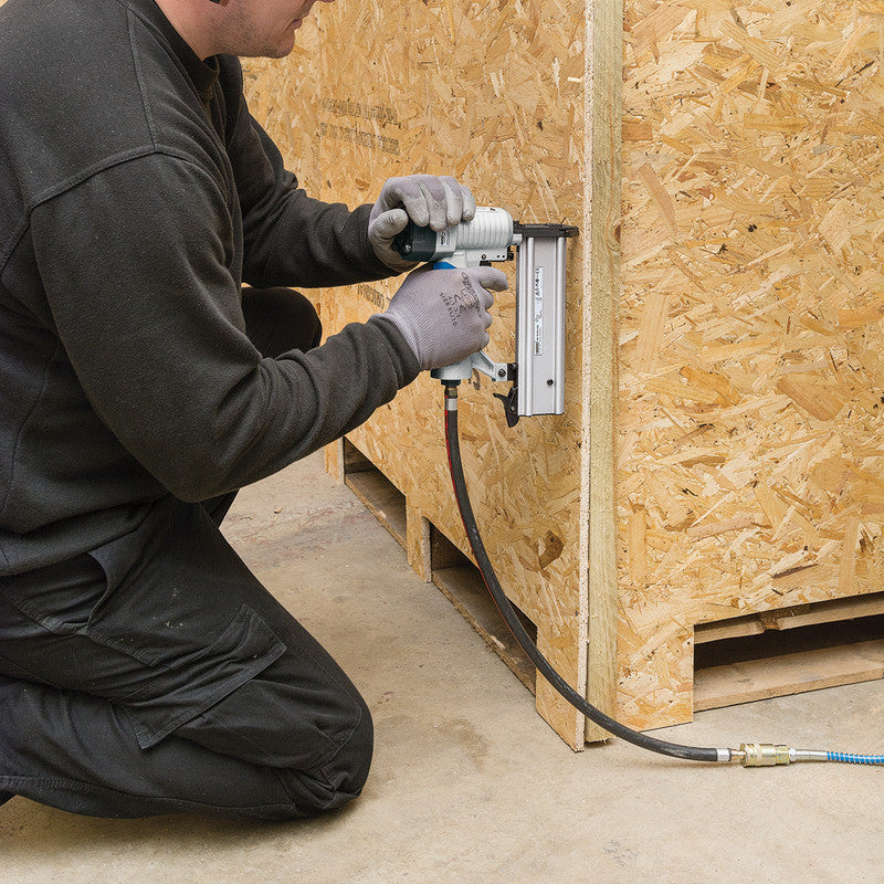 Air Nailer 10–50mm – Fast, Powerful Fixing for Woodwork