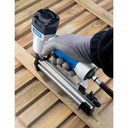 Air Nailer 10–50mm – Fast, Powerful Fixing for Woodwork