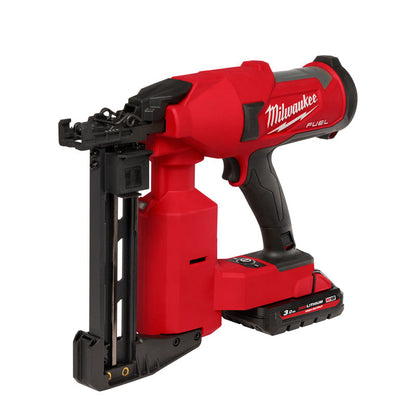 Milwaukee M18 FFUS-302C FUEL Fencing Stapler 2 x 3.0Ah