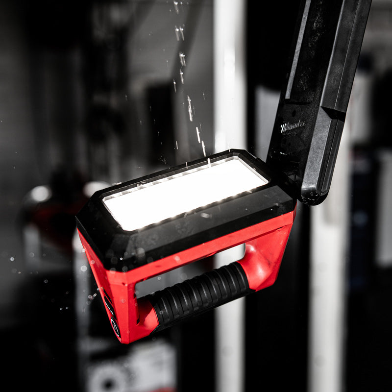 Milwaukee M12UCL-0 Trueview Under Carriage Light Body Only