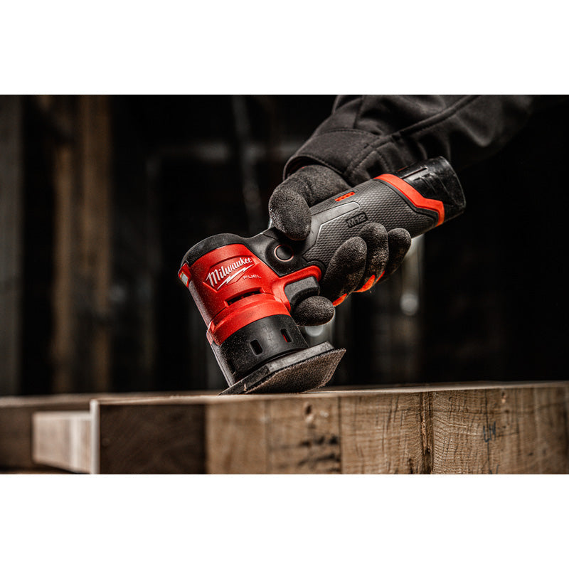 Milwaukee M12 FDS-422X FUEL Spot Sander 1 x 4.0Ah, 1x 2.0Ah