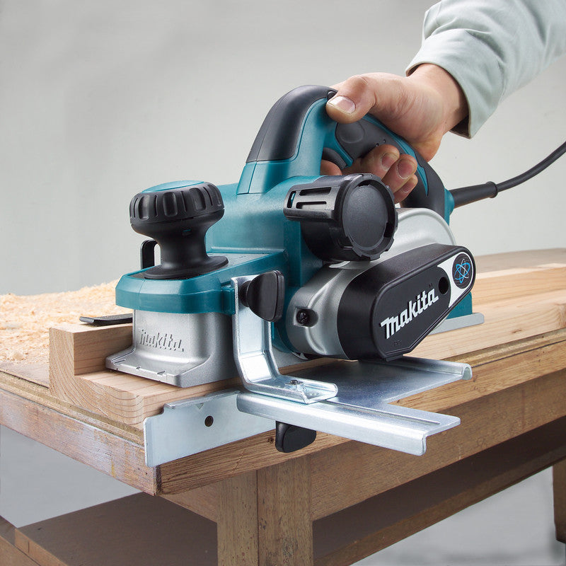 Makita 4mm 82mm Heavy Duty Planer