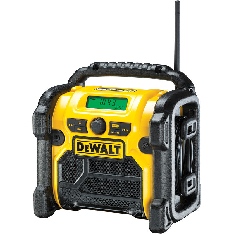 DCR020-GB 18V XR DAB Radio – Compact Jobsite Audio