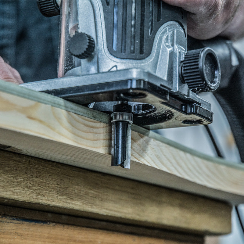 Trend T1 1/4" 710W Trimmer 240V Trim Base