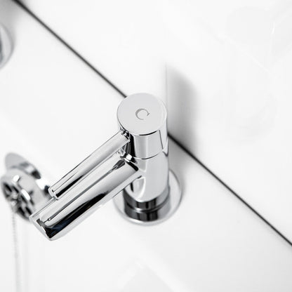 Ebb + Flo Pentle Taps Bath Pillar