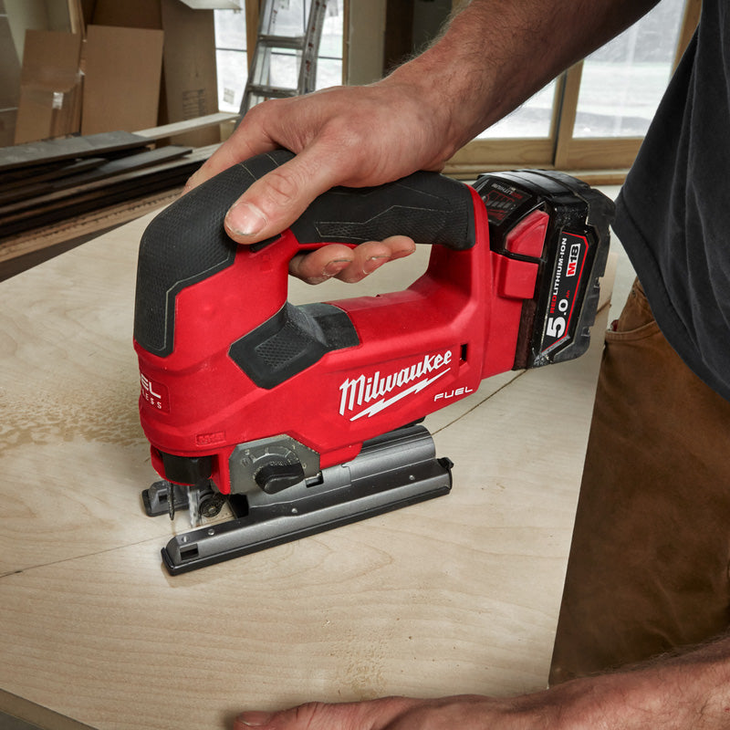 Milwaukee M18FJS FUEL Jigsaw 2 x 5.0Ah