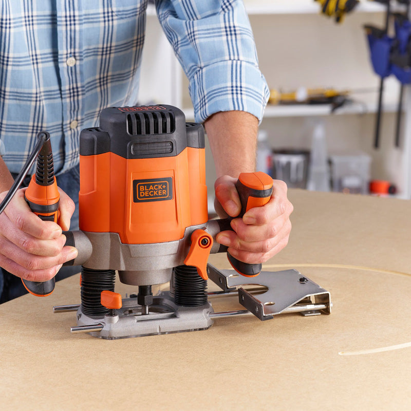1200W 1/4in Plunge Router with 6 Bits – Precision Woodwork