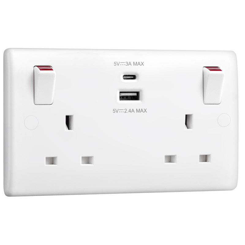 BG 13A Low Profile SP A & C Type USB Switched Socket 2 Gang 2 USB 4.1A