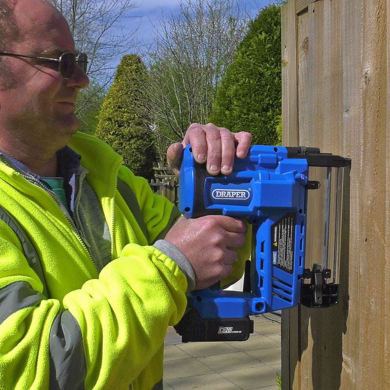 D20 20V Cordless Stapler Nailer – Fast Fixing with 2.0Ah Battery