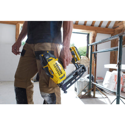Stanley FatMax V20 18V 16g Nailer 2 x 2.0Ah