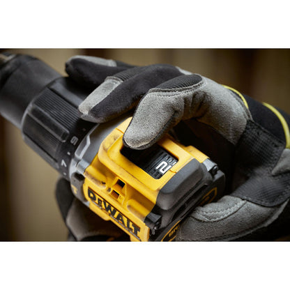 DCD799M1T-GB 18V XR Brushless Compact Combi Drill – 1 x 4.0Ah