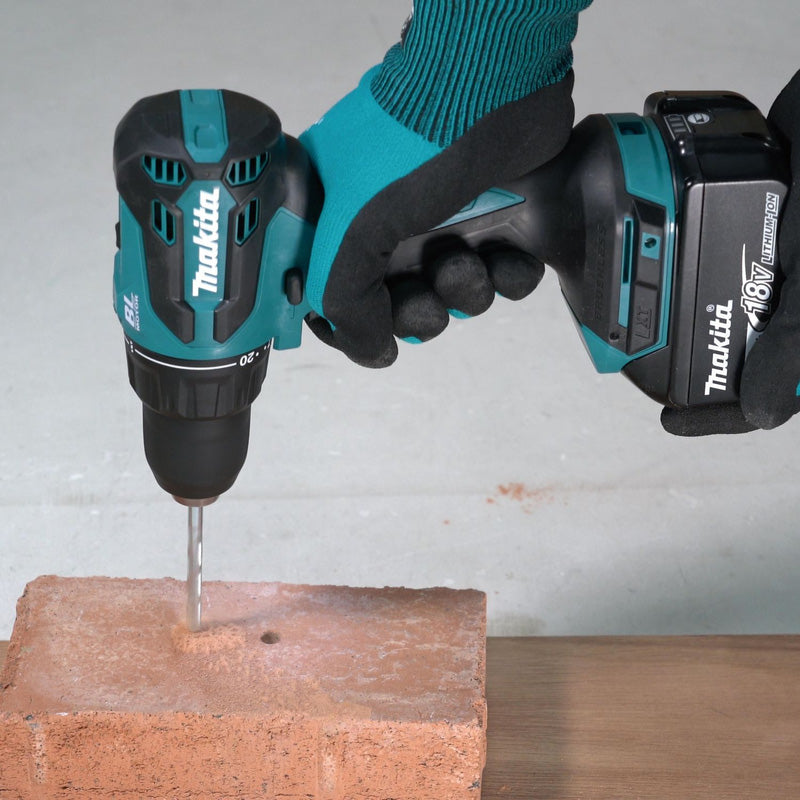 Makita DHP490SFX2 18V Brushless Combi Drill and 101 Piece Accessory Set 1 x 3.0Ah